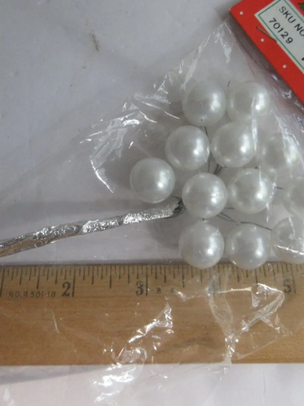 Christmas Craft 16mm Ball Picks (12) Pearl White Rag Shop 6 Pkgs NOS Vintage